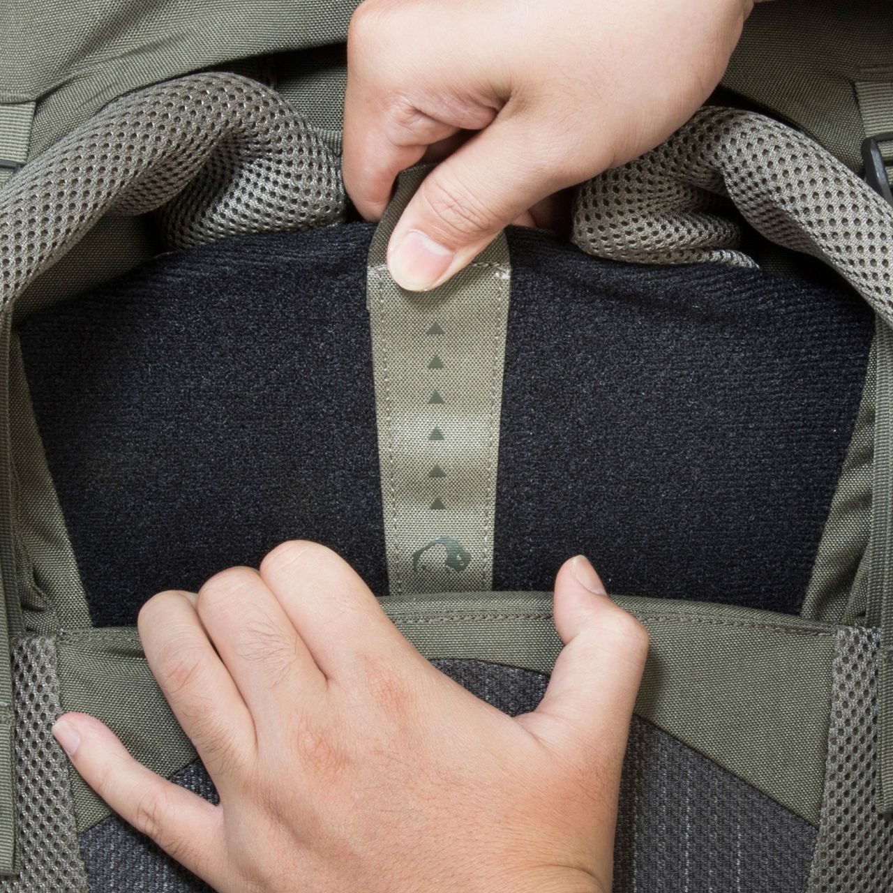 Tatonka Pyrox 45+10 BC Bushcraft-Rucksack Olive