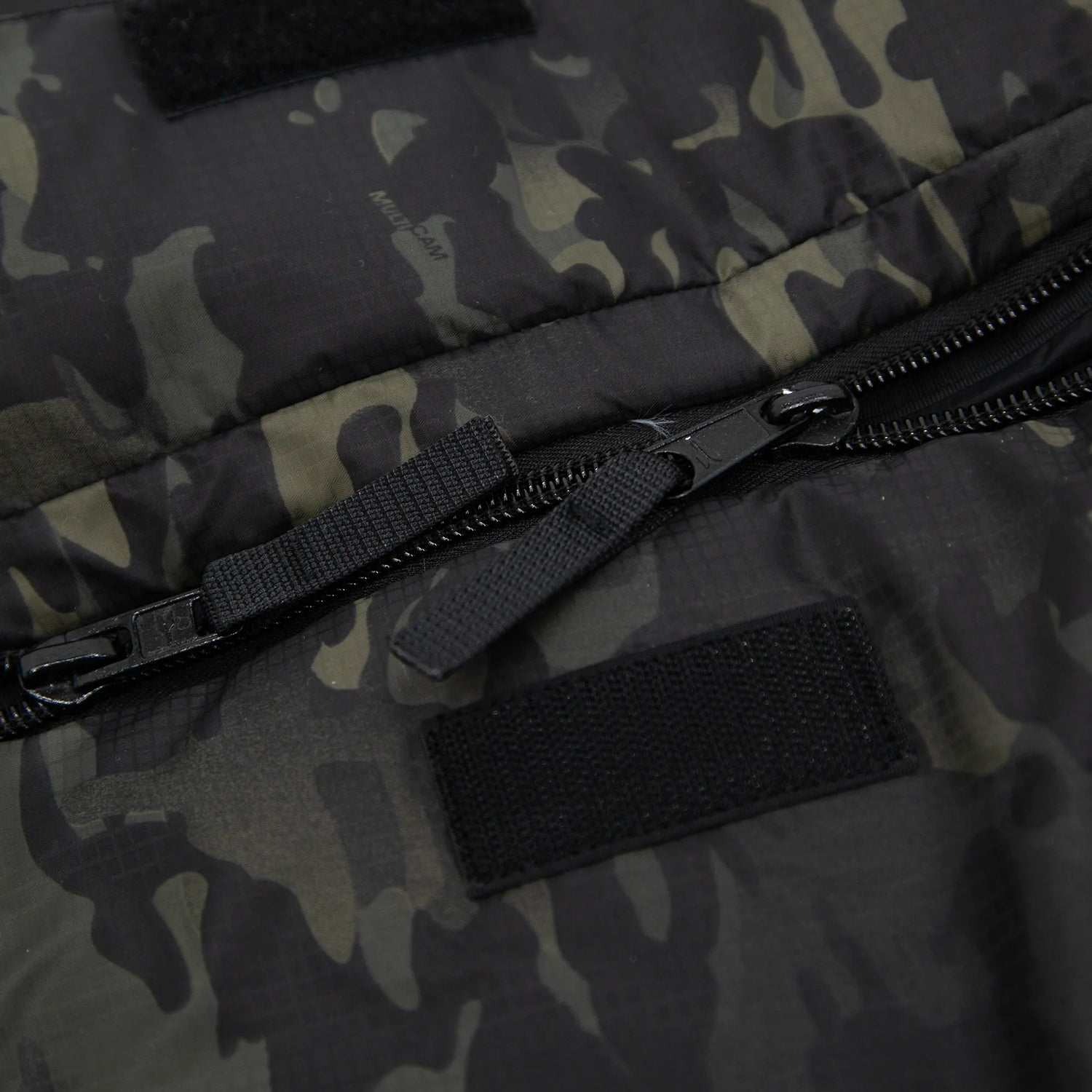 Carinthia Defence 4 L -9°C Black Multicam
