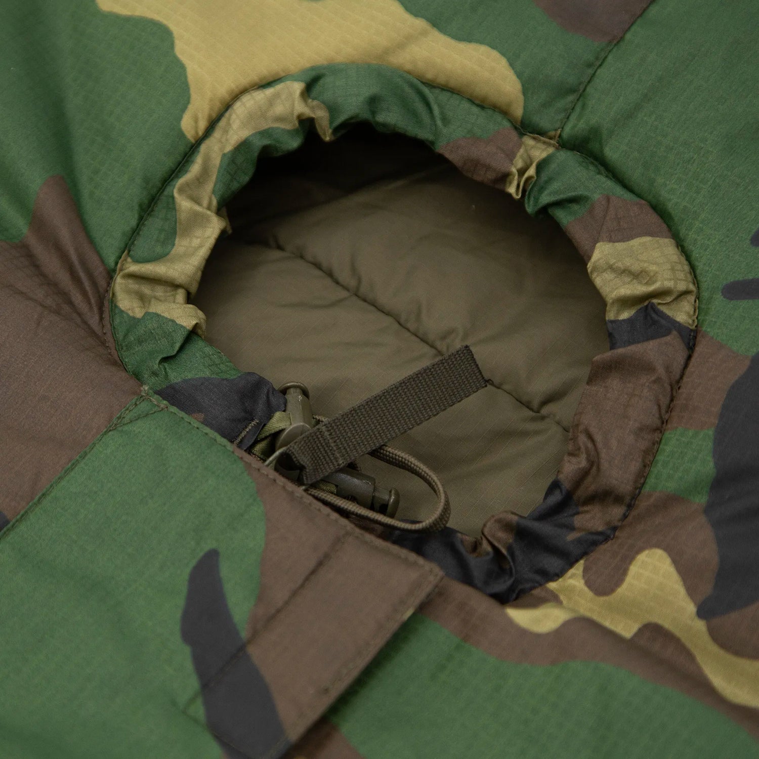 Carinthia Defence 4 L -9°C Woodland