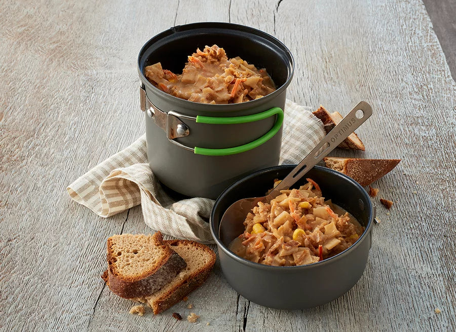 Trekn Eat Kartoffeleintopf mit Röstzwiebeln