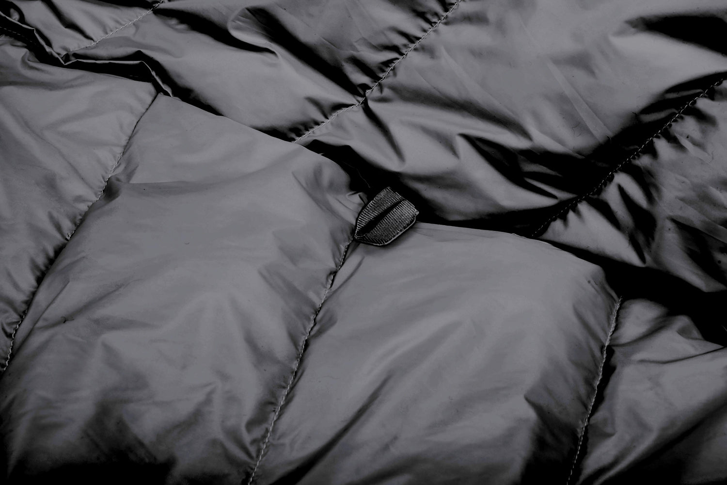 Grüezibag Biopod DownWool Extreme Light 185 Black Edition +8°C