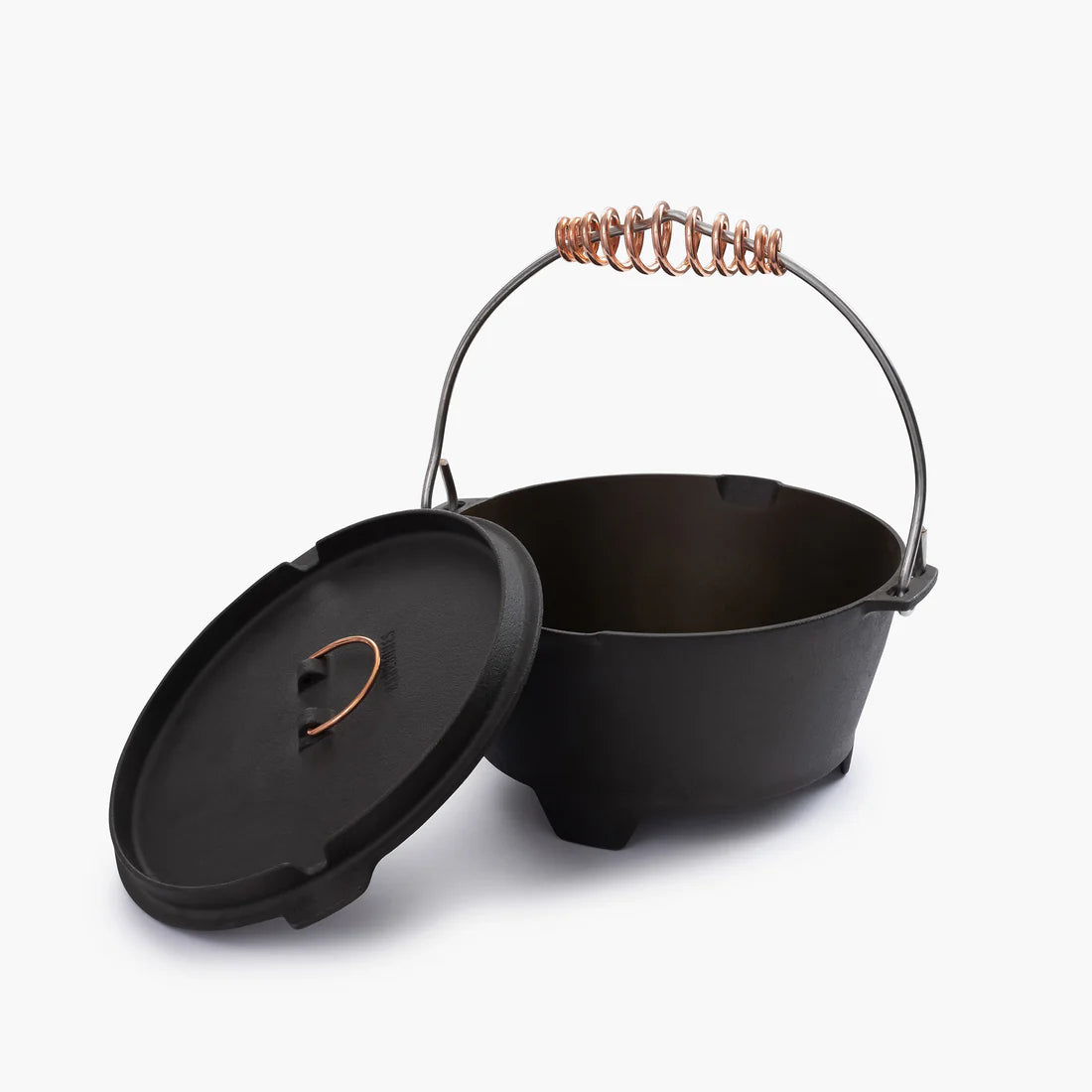 Barebones Polished Cast Iron Dutch Oven