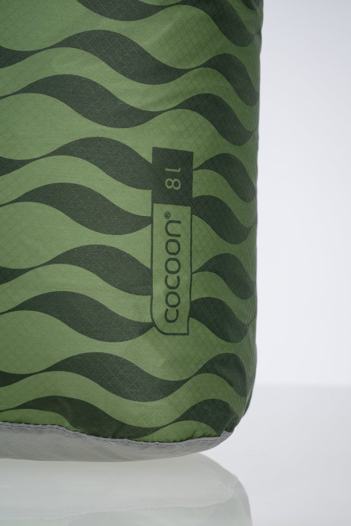 Cocoon Drybag Ultralight 21L Green Waves