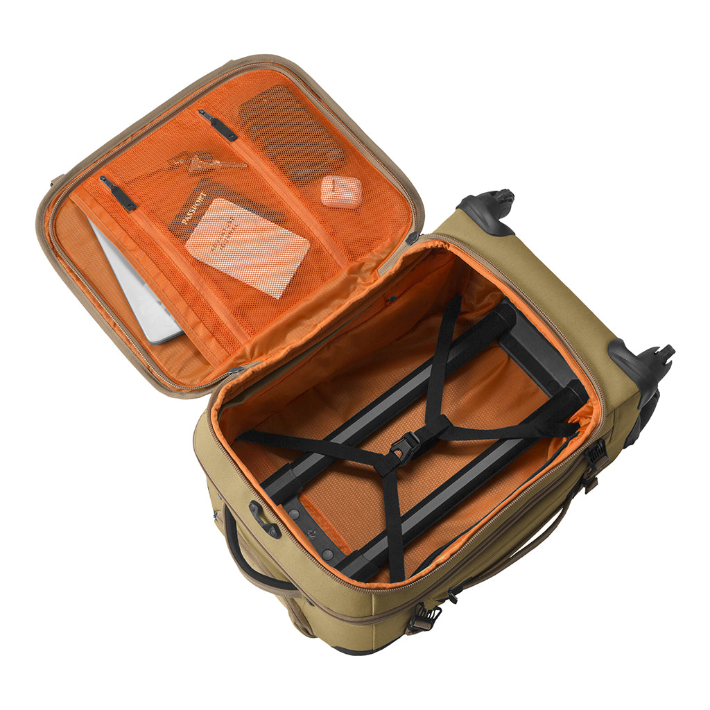 Eagle Creek Gear Warrior XE 4 Wheeled Carry On Sand Dune