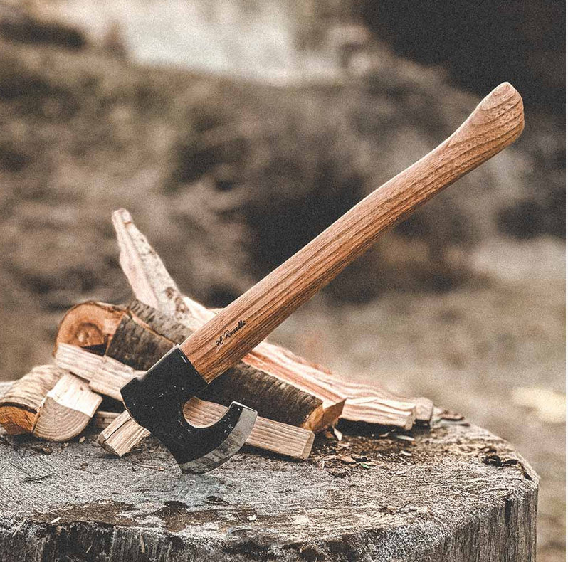 Roselli Axt mit langem Stiel, rote Ulme