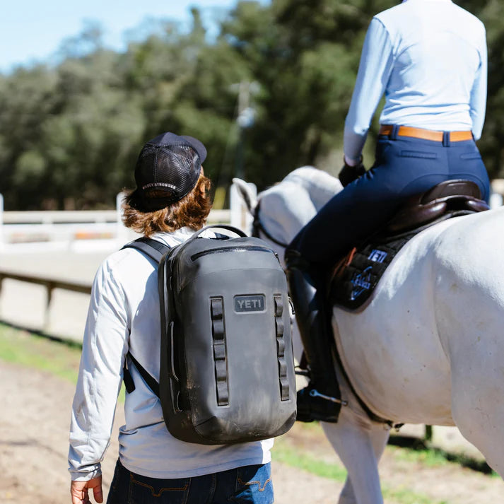 YETI Cayo™ 35 L Allwetter-Rucksack Black