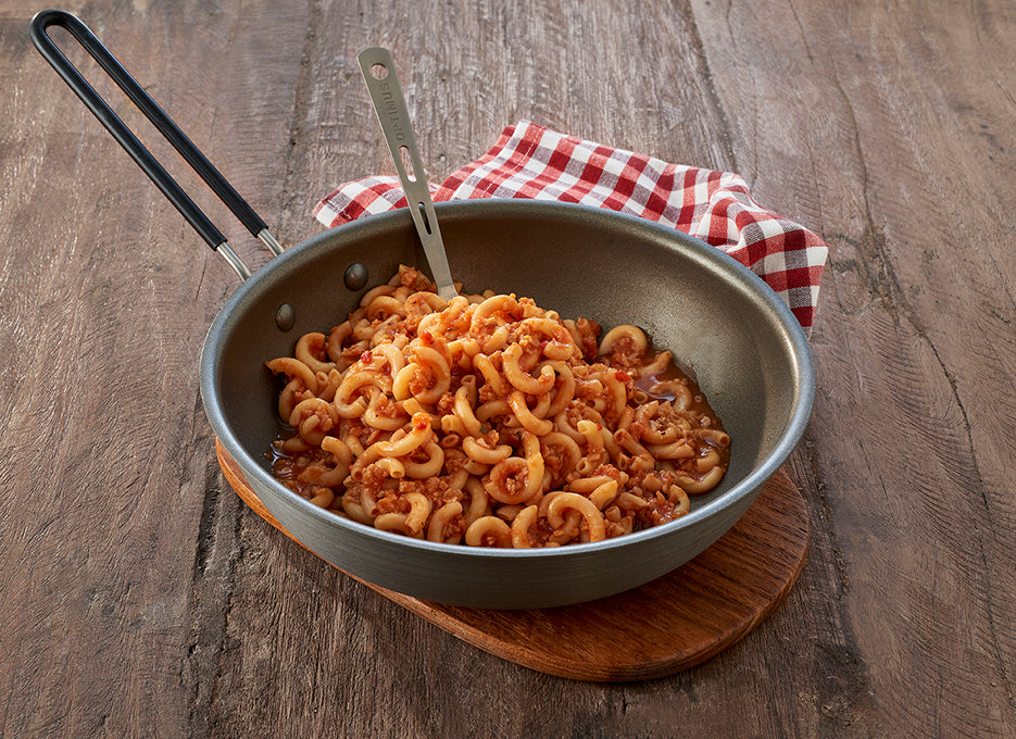 Trekn Eat Nudeln in vegetarischer Bolognese