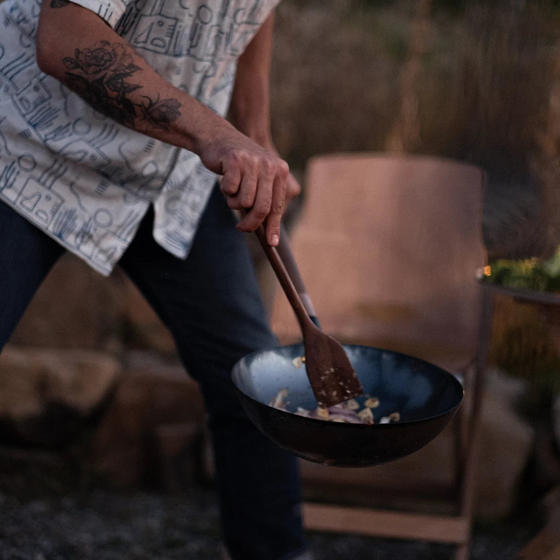 BAREBONES LONG HANDLE WOK 30CM