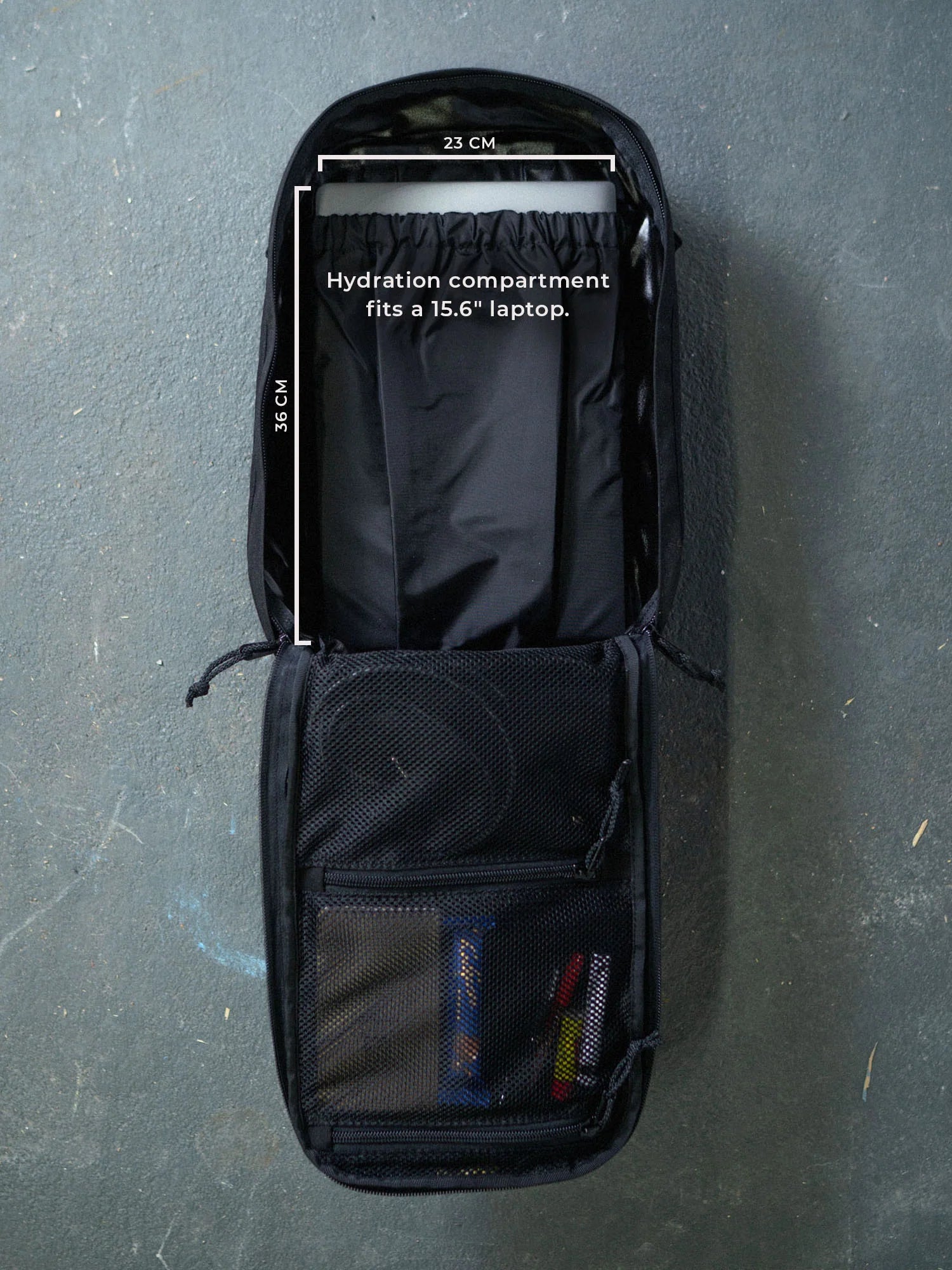 Savotta Niukka 20L – Minimalistischer & robuster Daypack Black